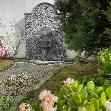 Arco's 2 * Ponta Delgada (Sao Miguel)
