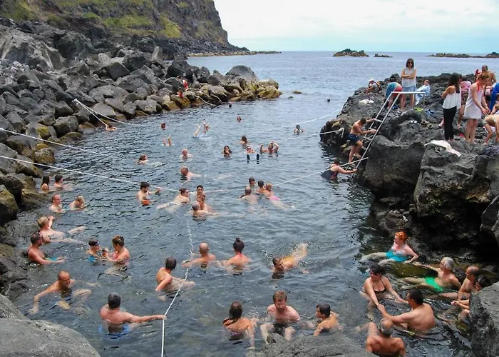 Arco's 2 Ponta Delgada (Sao Miguel)